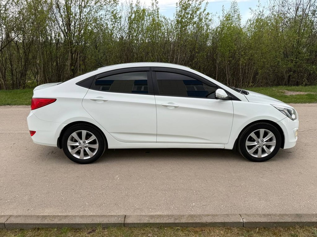 Hyundai Solaris 2014 - Фото 1