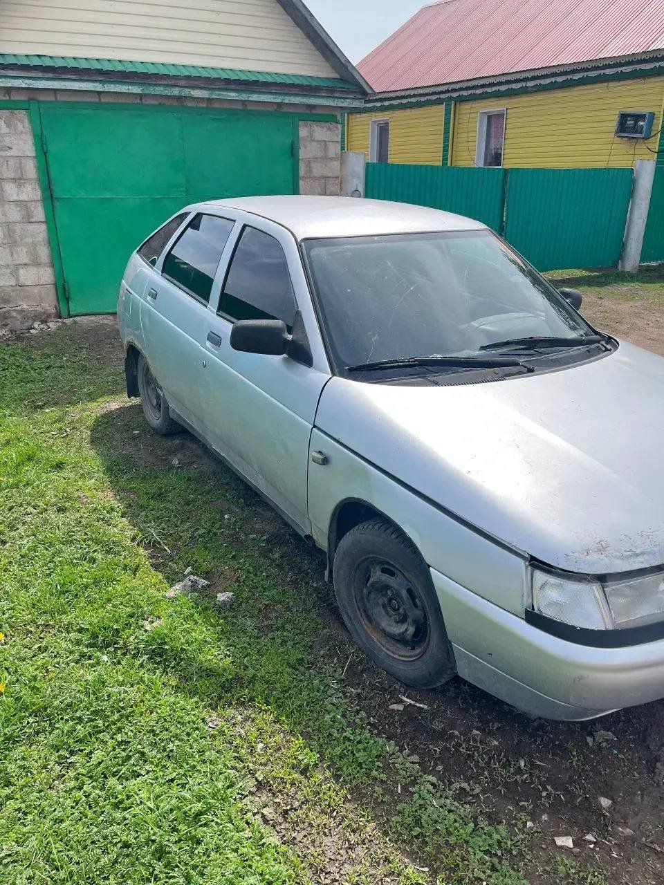 Lada 2112 - Фото 1