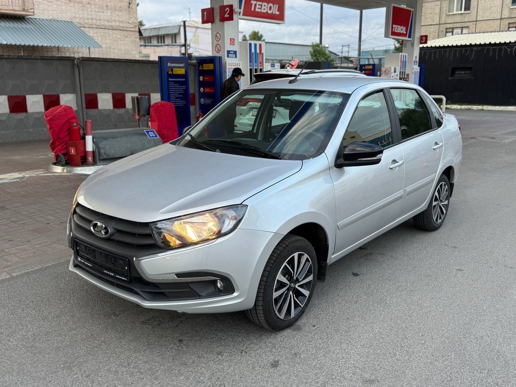 Lada Granta 2026 - Фото 1
