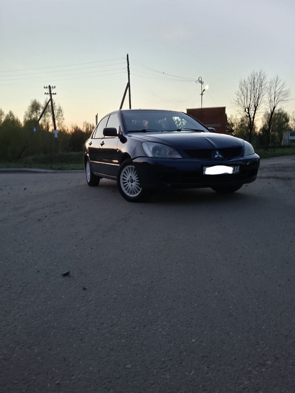 Mitsubishi Lancer - Фото 1