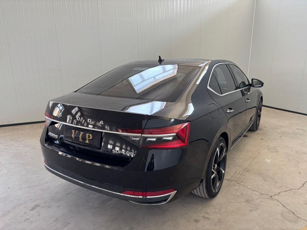 Skoda Superb 2022 - Фото 1