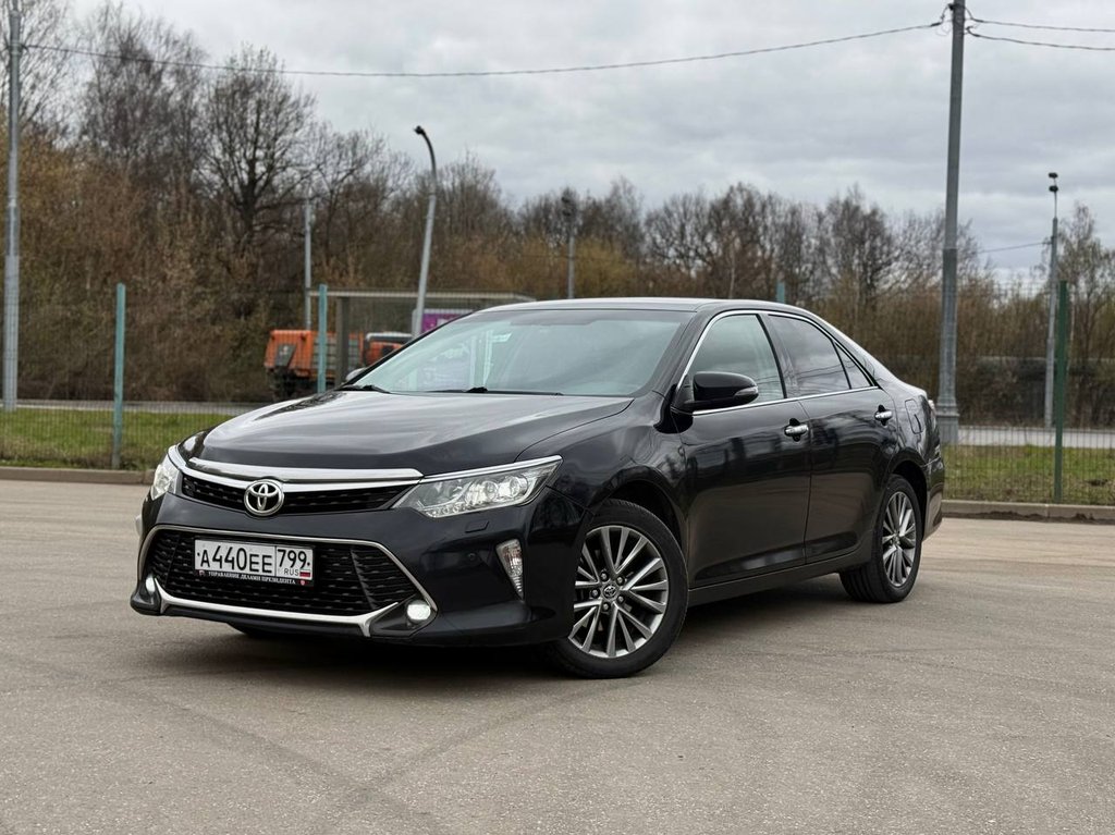 Toyota Camry 2018 - Фото 1