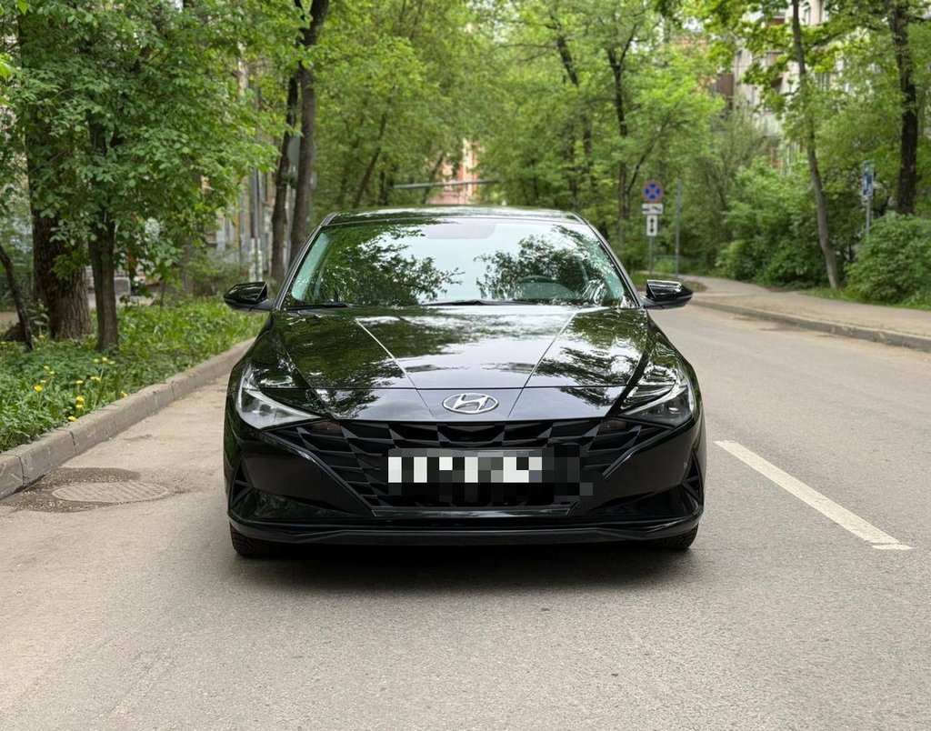 Hyundai Elantra 2021 - Фото 1