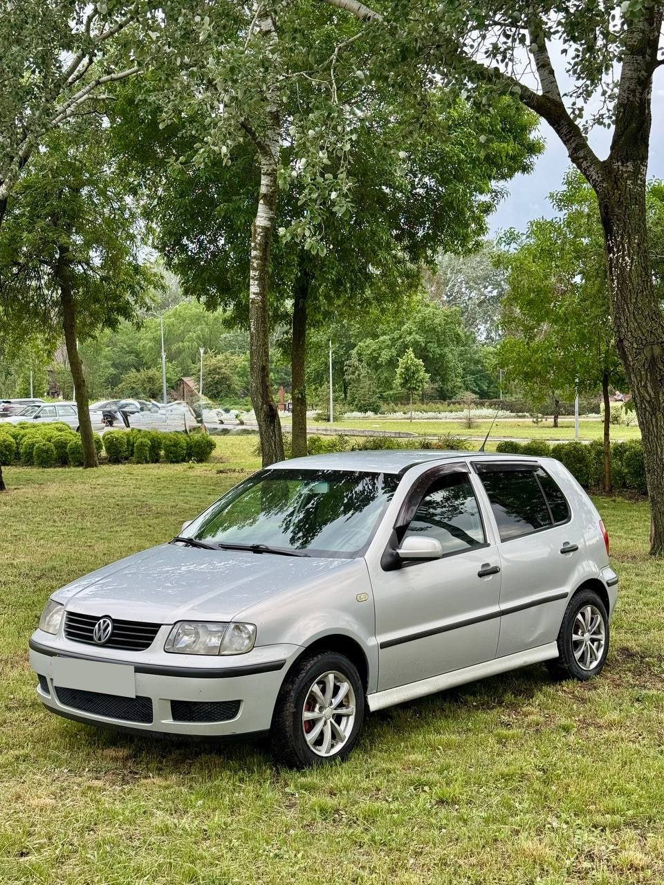 Volkswagen Polo 2000 - Фото 1