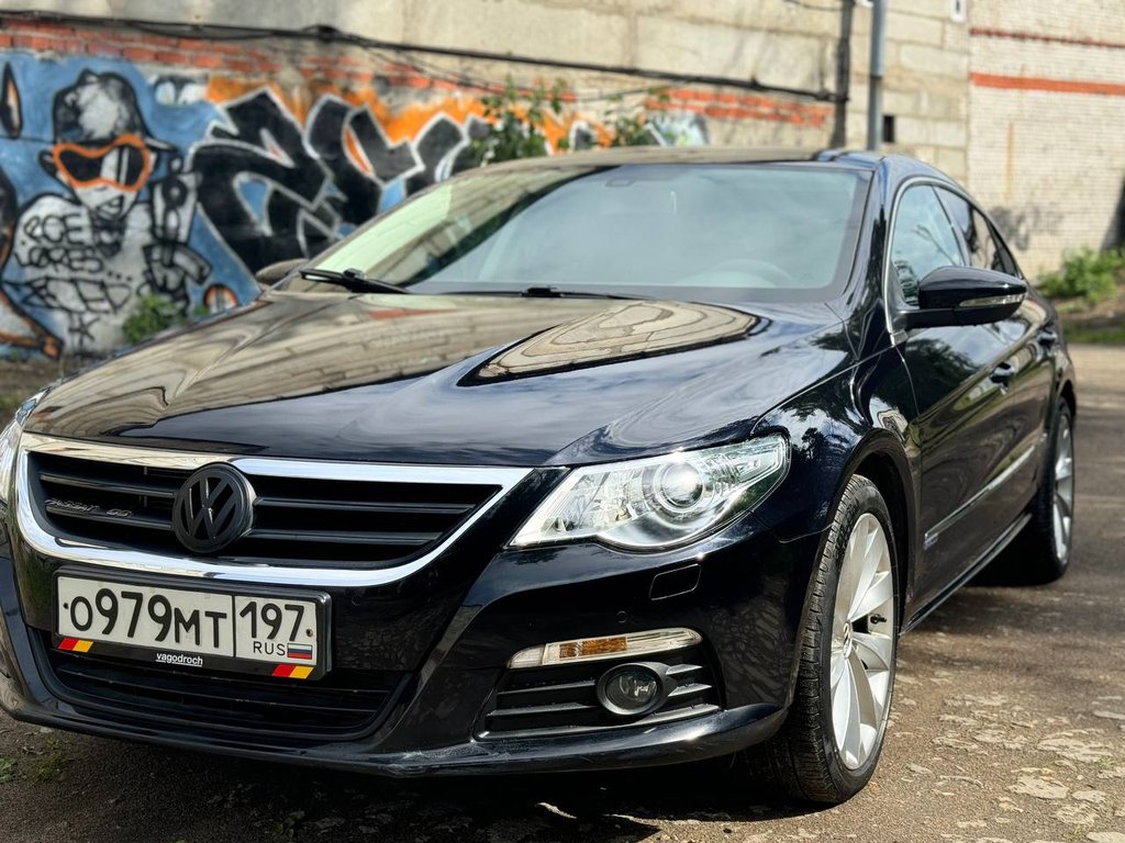 Volkswagen Passat CC 2010 - Фото 1