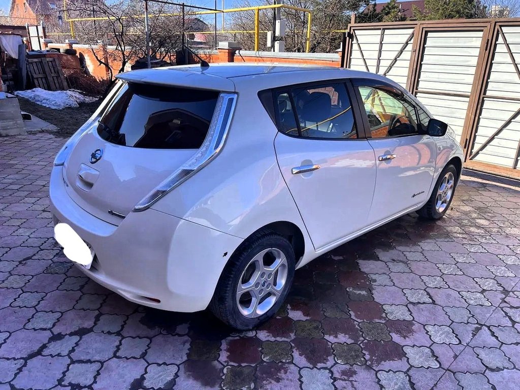 Nissan Leaf 2017 - Фото 1
