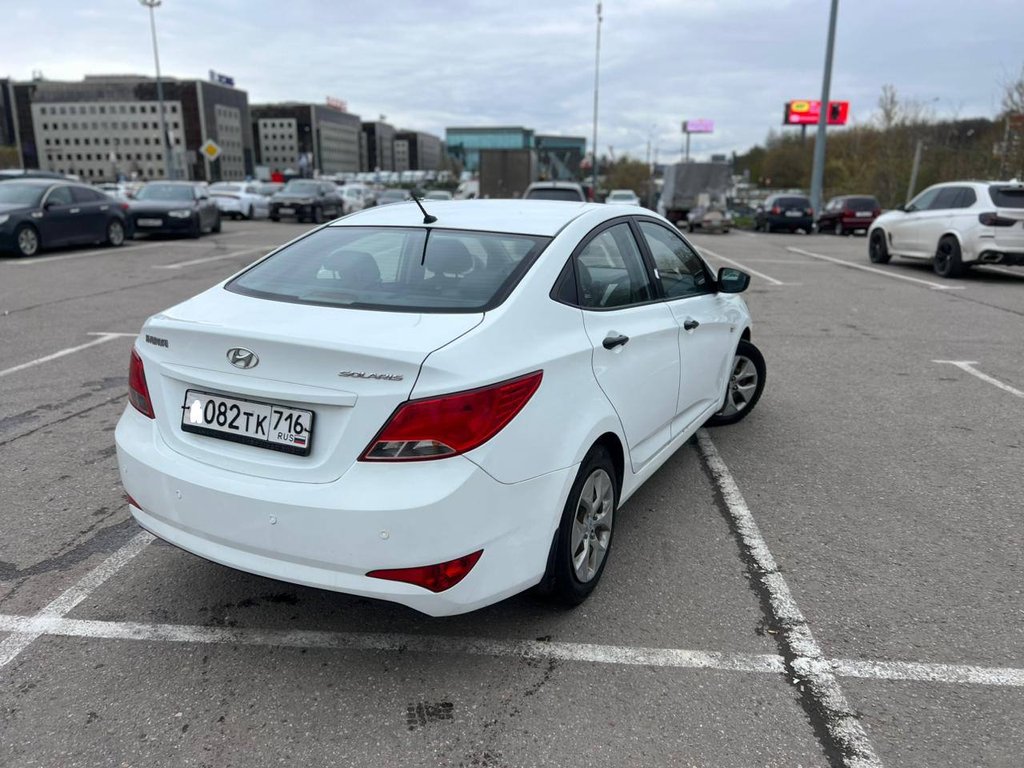 Hyundai Solaris 2015