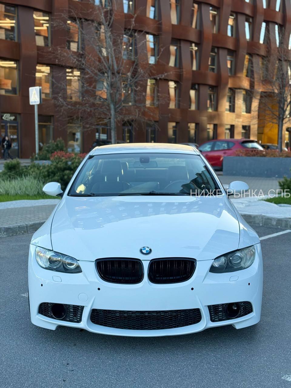 BMW 3 Series 2009 - Фото 1