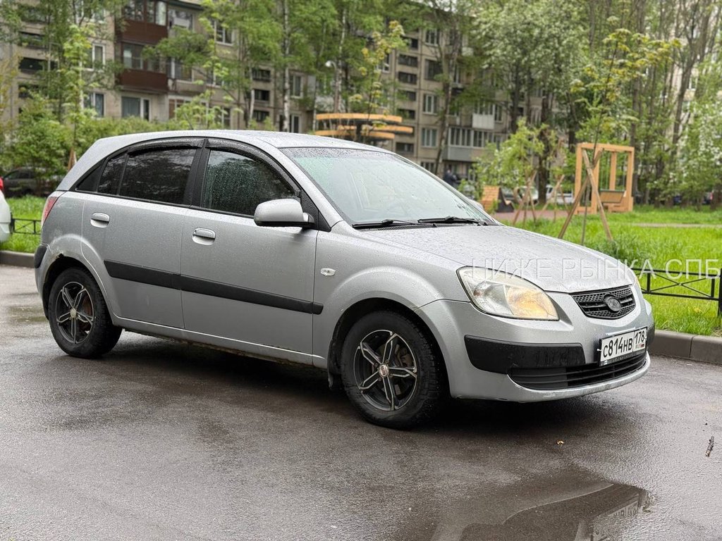 Kia Rio 2009 - Фото 1