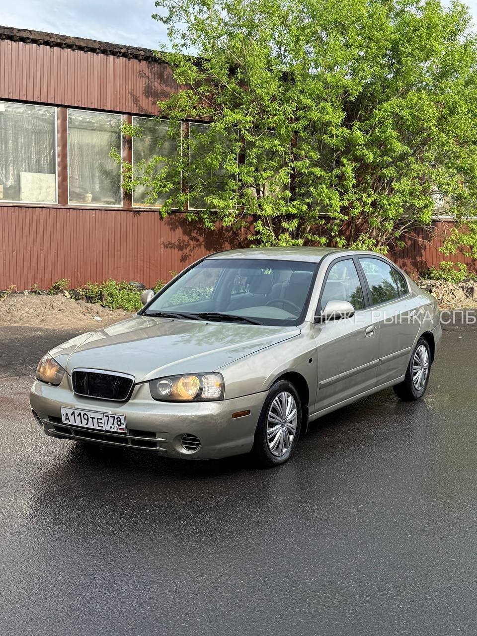 Hyundai Elantra - Фото 1