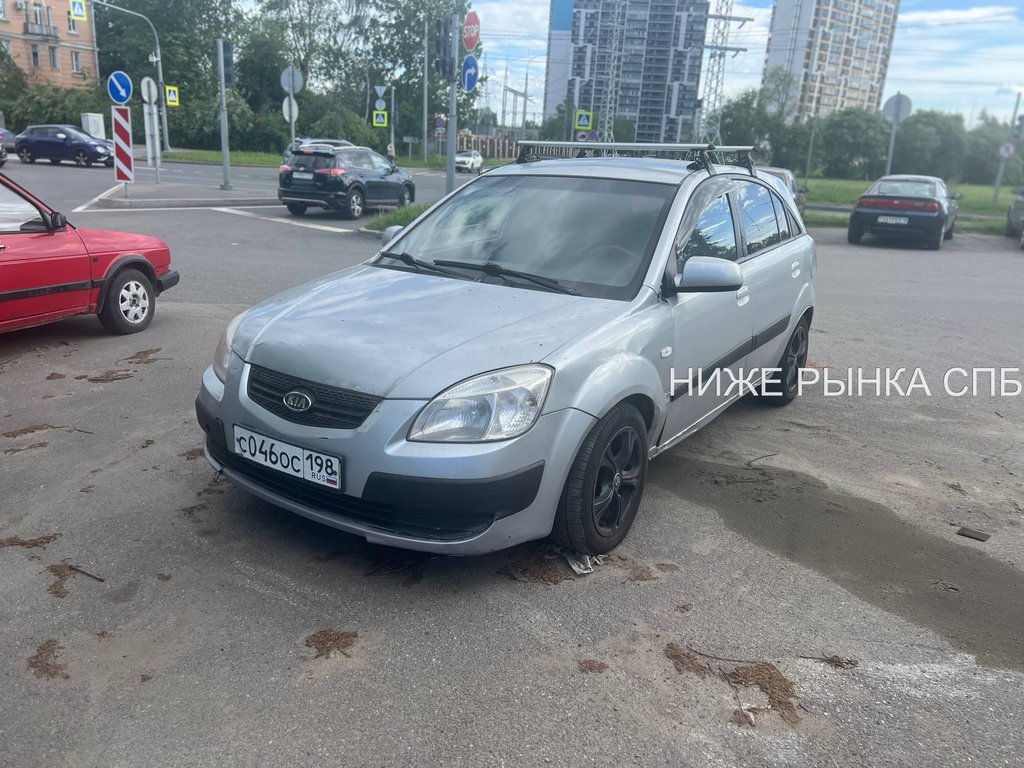Kia Rio 2006 - Фото 1