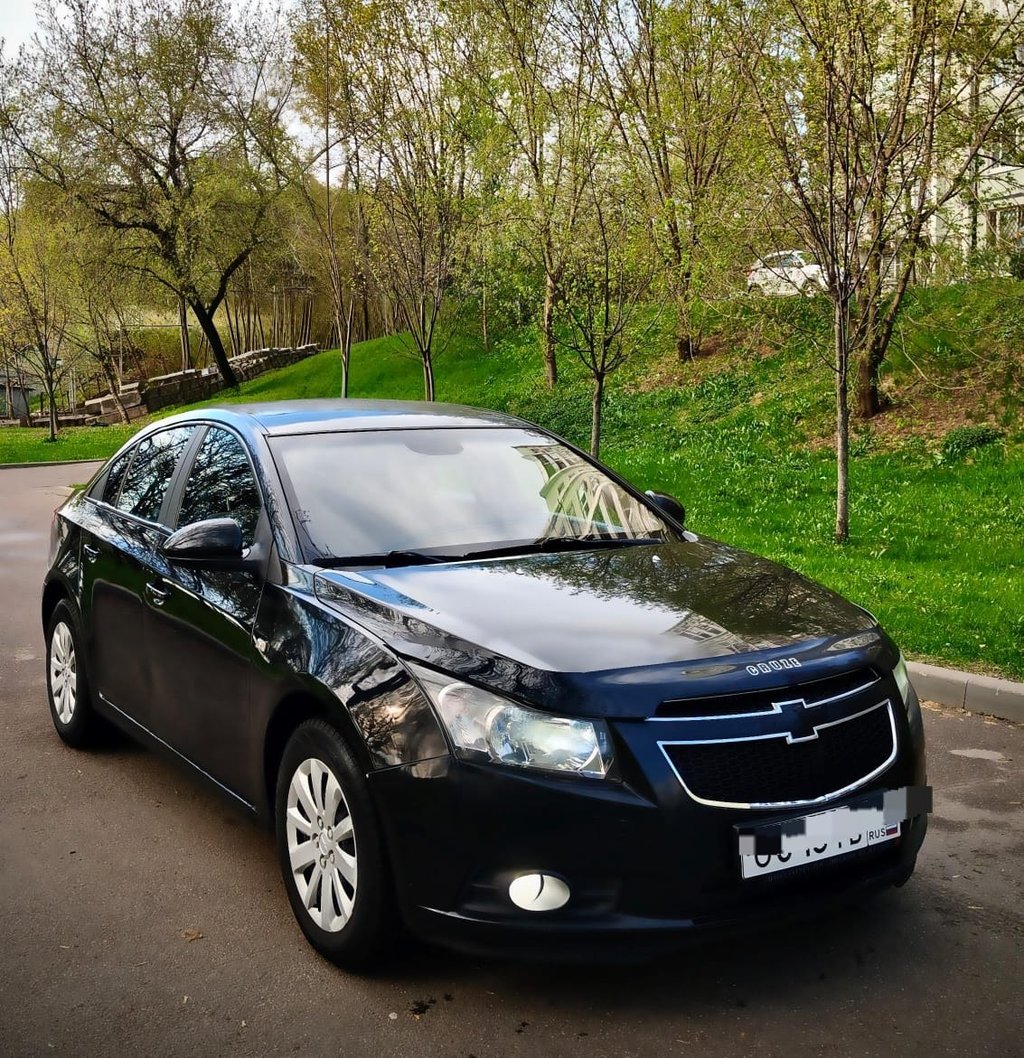 Chevrolet Cruze 2010 - Фото 1