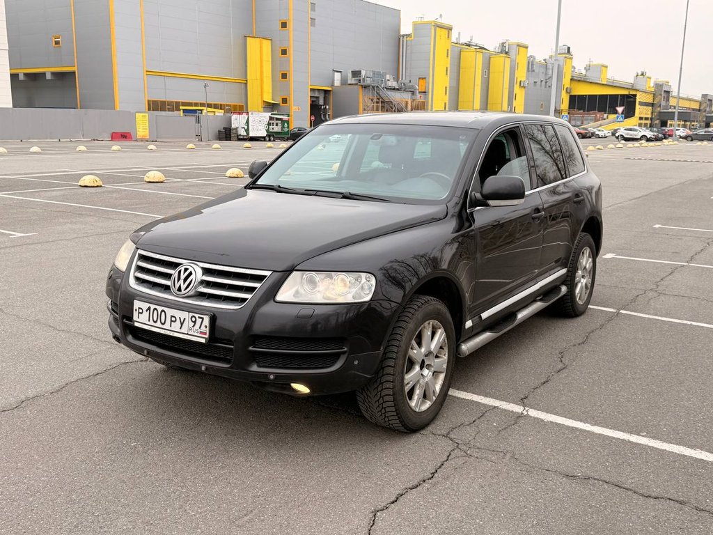 Volkswagen Touareg 2004 - Фото 1