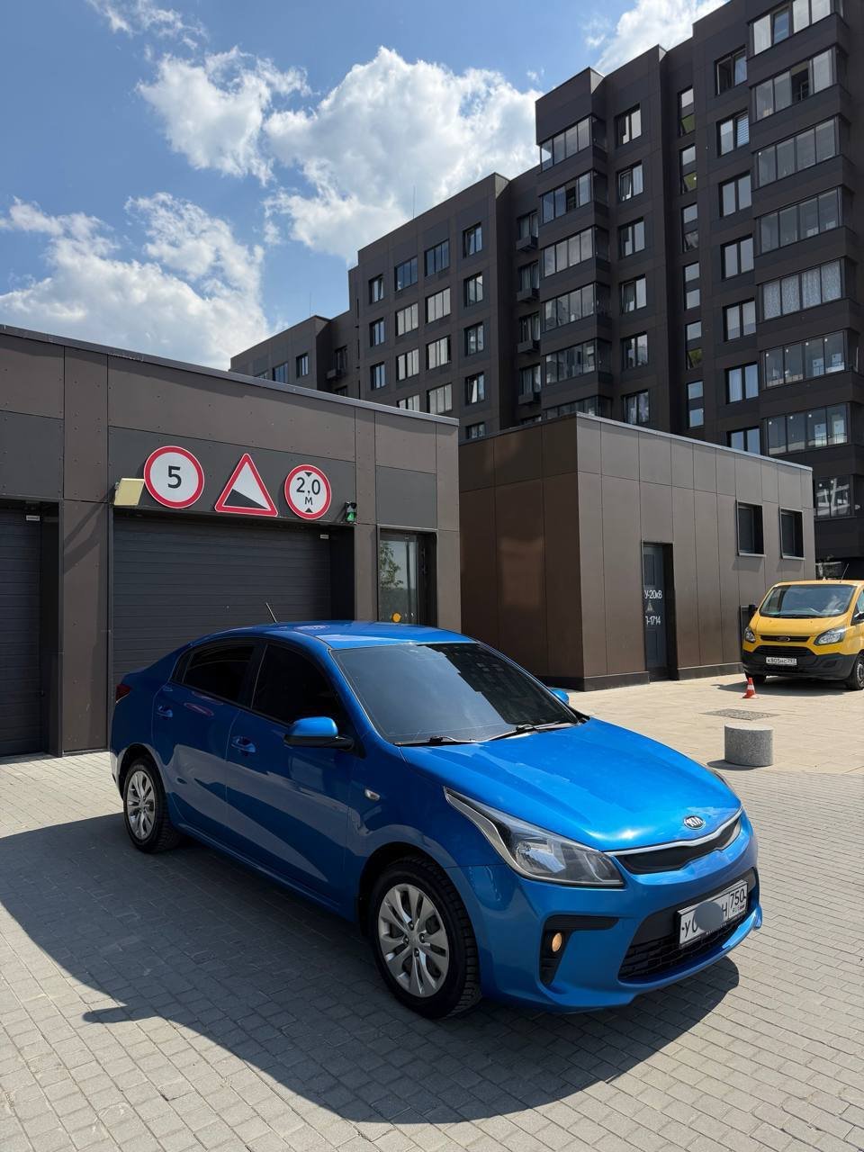 Kia Rio 2017 - Фото 1
